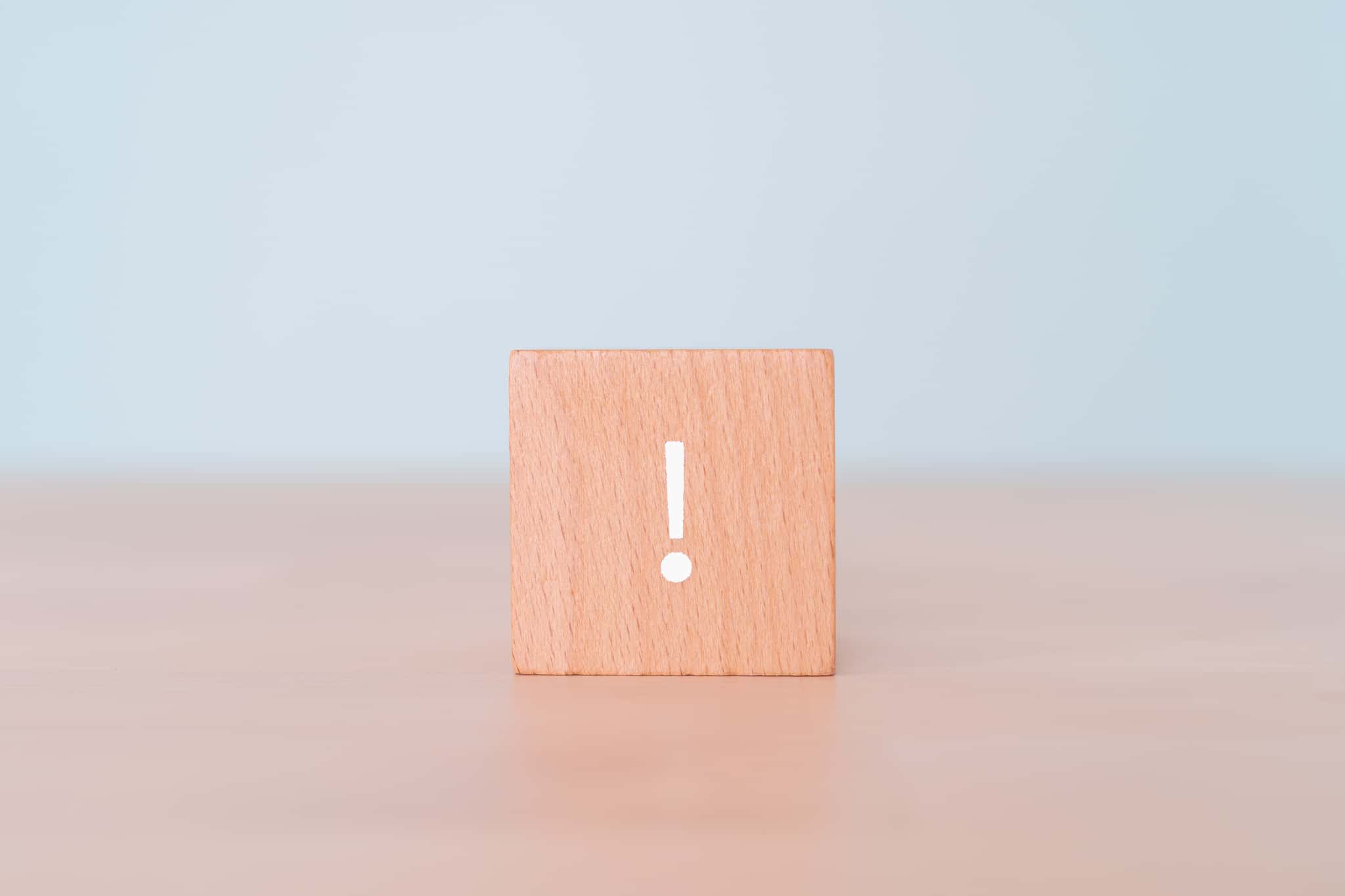 ワイヤー矯正中の食事の仕方の注意点を説明するイメージ