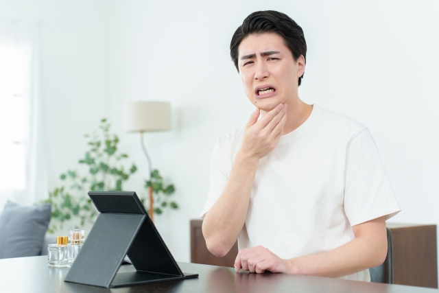 顎関節症はどこに行くべき?「歯科(歯科口腔外科)」が最適な理由